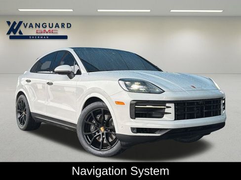 Used 2024 Porsche Cayenne Coupe AWD/4WD image 1