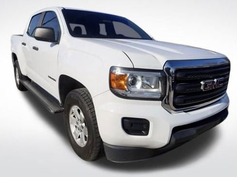 Used 2020 GMC Canyon Base w/ Convenience Package image 2