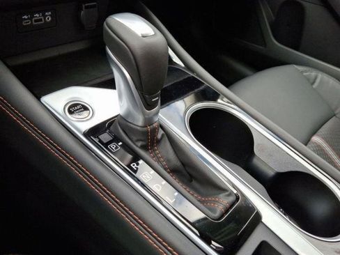 New 2025 Nissan Altima 2.5 SR image 10