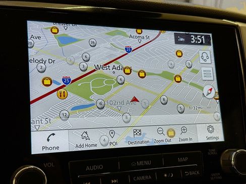 Used 2020 Nissan Titan SV w/ SV Convenience Package image 22