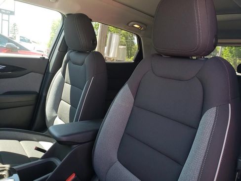 New 2026 Chevrolet TrailBlazer LT w/ Convenience Package FWD image 23