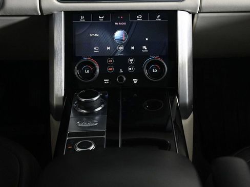 Used 2018 Land Rover Range Rover Supercharged image 14