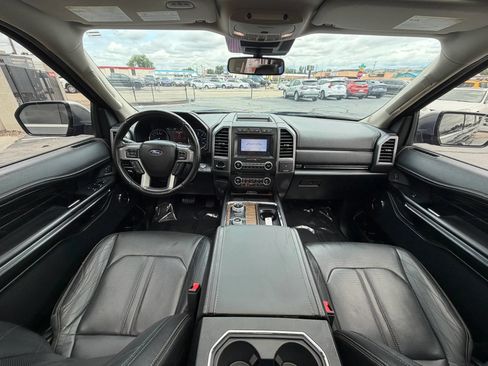 Used 2018 Ford Expedition Platinum AWD/4WD image 23