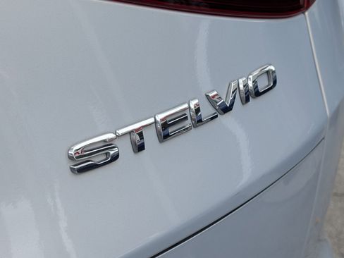 Used 2022 Alfa Romeo Stelvio Sprint image 16