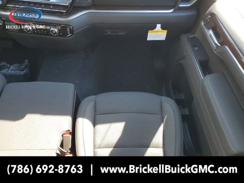 New 2026 GMC Sierra 1500 Elevation image 15