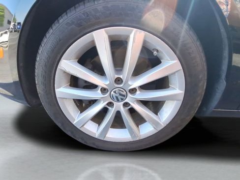 Used 2012 Volkswagen Eos Komfort image 4