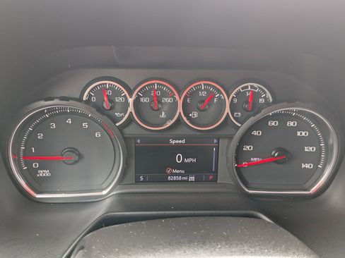 Used 2021 Chevrolet Tahoe Z71 w/ Rear Media and Nav Package image 15