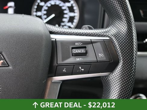 Used 2025 Mitsubishi Outlander ES image 23