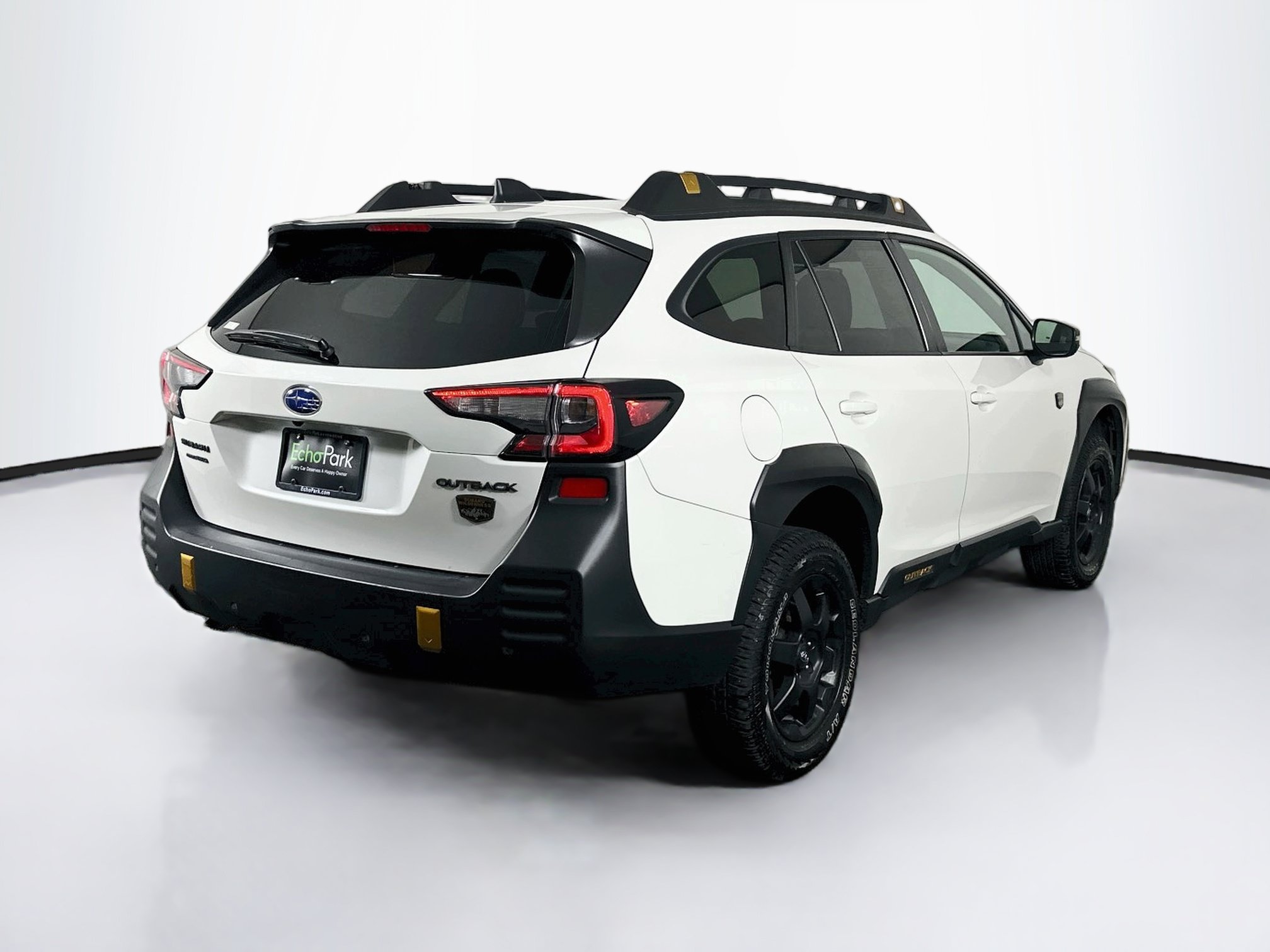Used 2025 Subaru Outback Wilderness AWD/4WD image 9