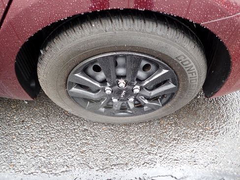 Used 2018 Kia Forte LX image 23