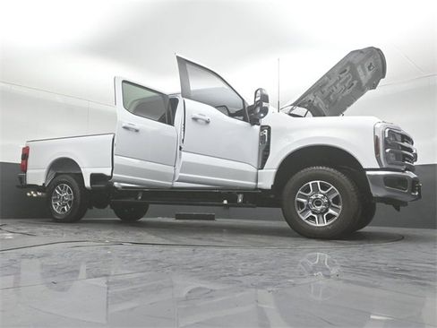 Used 2025 Ford F250 Lariat w/ Snow Plow Prep Package image 52