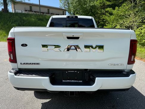 New 2025 RAM 2500 Laramie image 8
