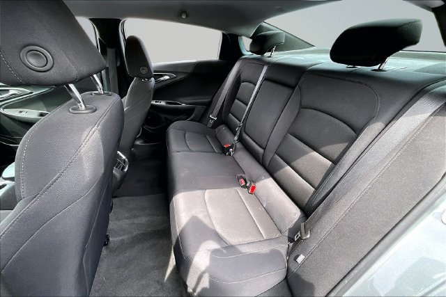 Used 2024 Chevrolet Malibu LT FWD image 21