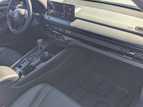 Used 2024 Honda Accord Sport image 20