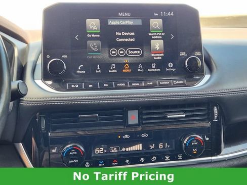 Used 2023 Nissan Rogue SL w/ SL Premium Package FWD image 16