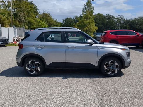 New 2026 Hyundai Venue SEL image 8