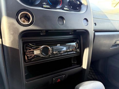 Used 2004 Nissan Xterra XE image 29