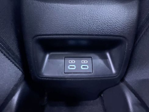 Used 2023 Toyota Corolla LE image 35