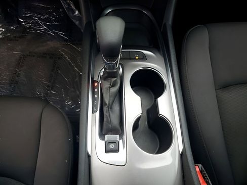 Used 2025 Chevrolet Malibu LT image 40