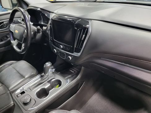 Used 2019 Chevrolet Traverse Premier AWD/4WD image 17