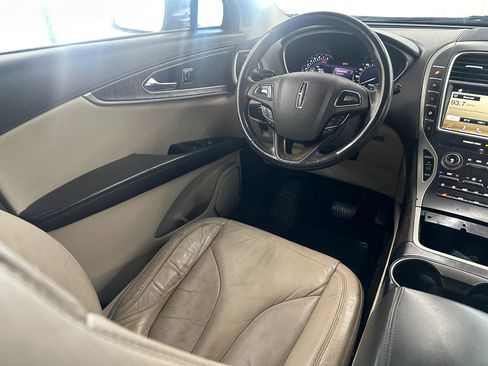 Used 2016 Lincoln MKX Select w/ Select Plus Package image 15