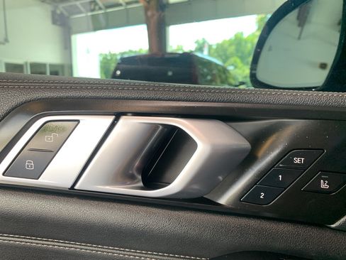 Used 2023 BMW X5 M50i AWD/4WD image 29