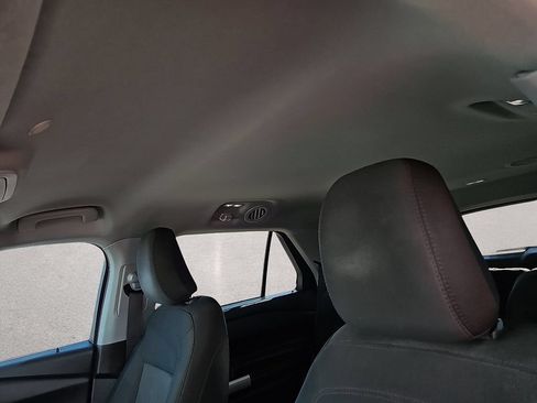 Used 2023 Ford Explorer XLT RWD image 20