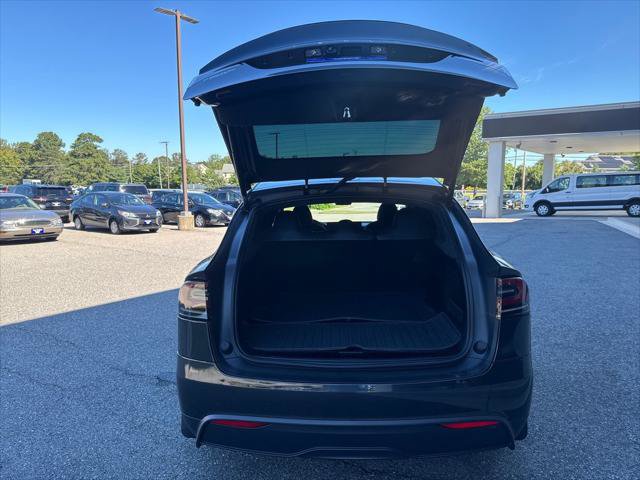 Used 2025 Tesla Model X AWD/4WD image 17