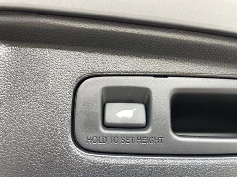 Used 2023 Honda CR-V EX-L image 16