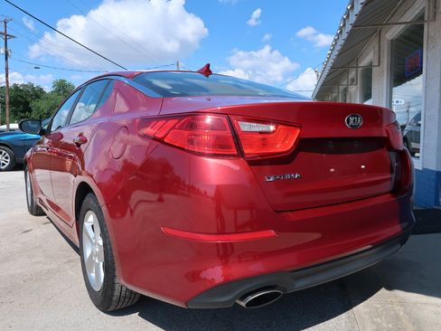 Used 2015 Kia Optima LX FWD image 7