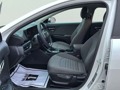 Certified 2025 Kia K4 EX FWD image 35