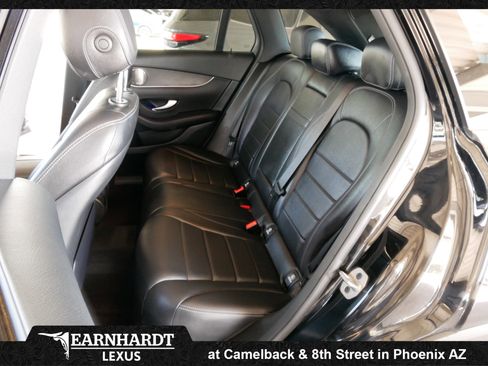 Used 2021 Mercedes-Benz GLC 300 4MATIC image 20