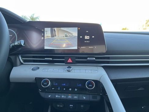 New 2026 Hyundai Elantra Limited image 10