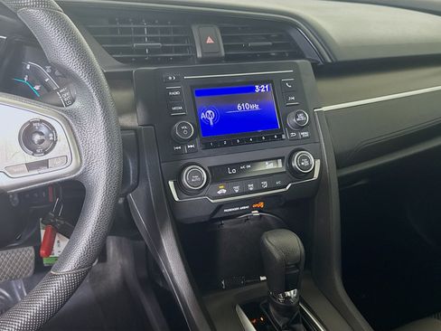 Used 2019 Honda Civic LX image 18