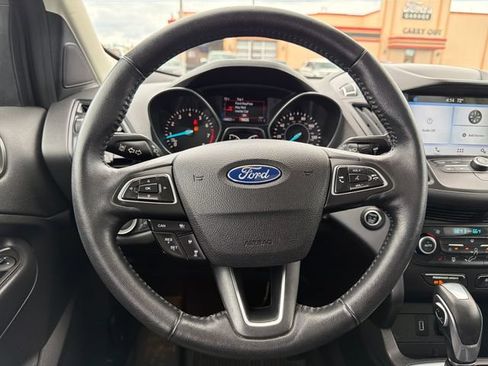 Used 2019 Ford Escape SEL AWD/4WD image 16