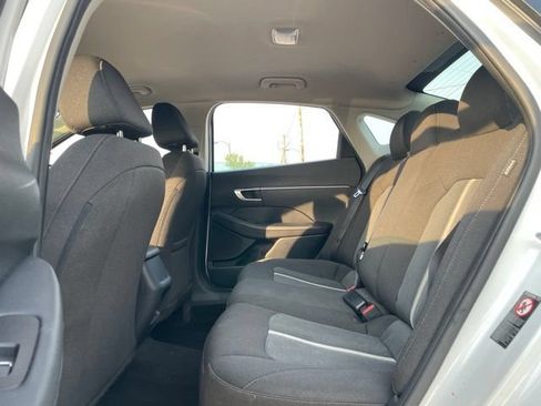 Used 2022 Hyundai Sonata SE w/ Cargo Package FWD image 14