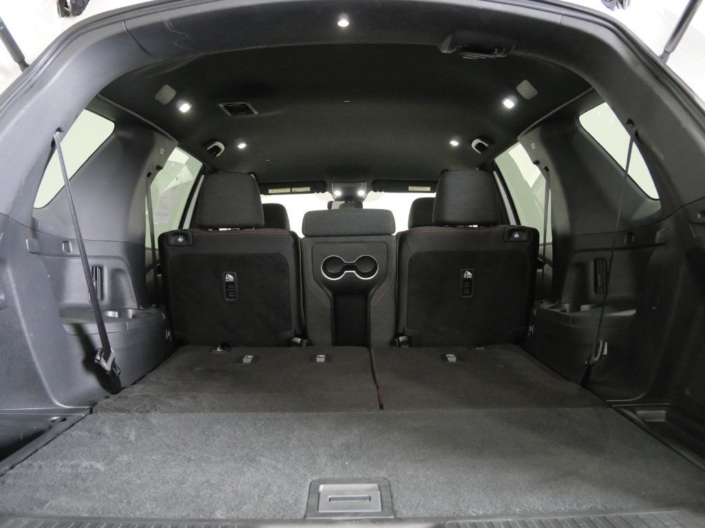 Used 2024 Honda Pilot Sport image 28