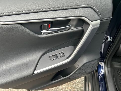 Used 2025 Toyota RAV4 Limited w/ Advanced Technology Package image 23