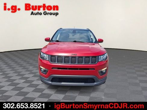 Used 2020 Jeep Compass Latitude AWD/4WD image 2