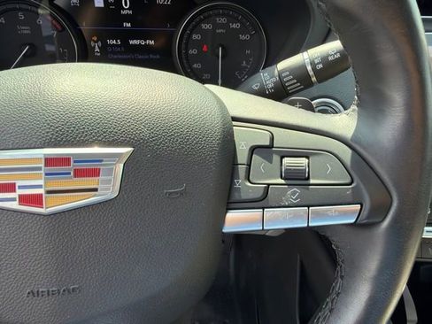 Used 2021 Cadillac XT4 Premium Luxury AWD/4WD image 25