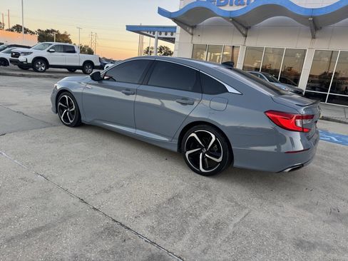 Used 2022 Honda Accord Sport image 25