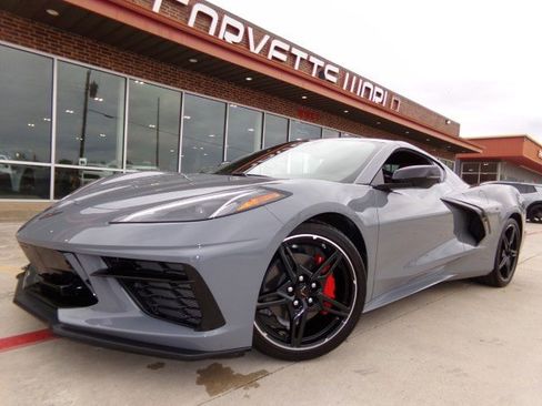 Used 2024 Chevrolet Corvette Stingray Preferred Cpe w/ 2LT image 1