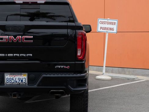 Used 2019 GMC Sierra 1500 AT4 w/ AT4 Premium Package image 13