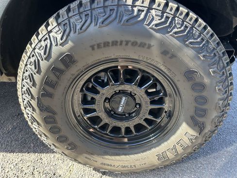 Used 2025 Ford Bronco Big Bend AWD/4WD image 6