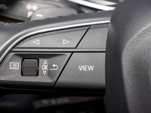 Used 2023 Audi Q5 2.0T Premium w/ Convenience Package image 28