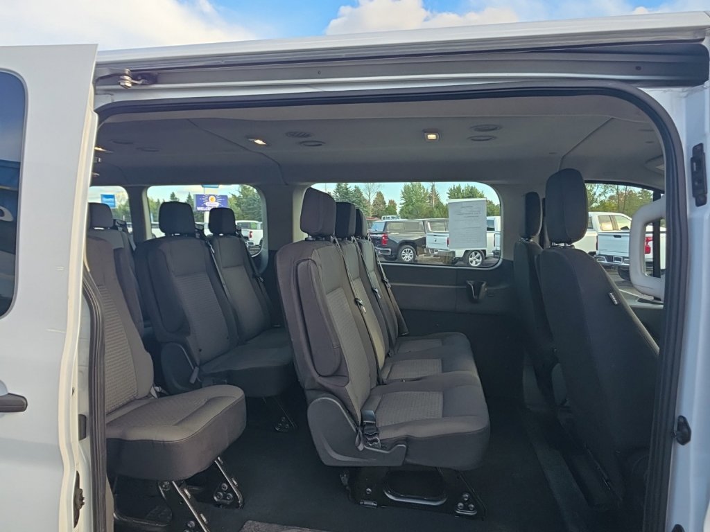 Used 2024 Ford Transit 350 XLT RWD image 20
