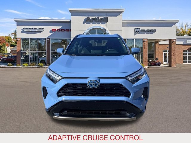 Used 2023 Toyota RAV4 SE AWD/4WD image 3