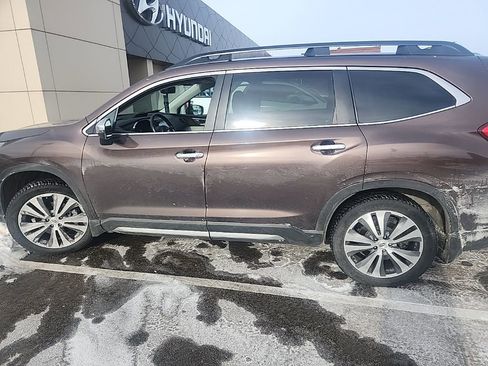 Used 2019 Subaru Ascent Touring w/ Popular Package #2A image 10