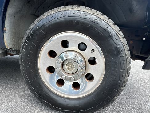 Used 2005 Ford F250 4x4 Crew Cab Super Duty image 11