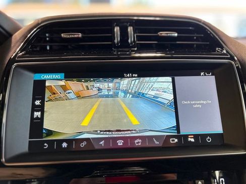 Used 2020 Jaguar F-PACE Checkered Flag image 34